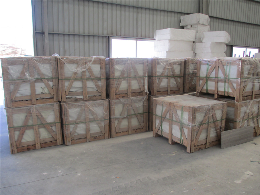 White Wood Marble Tiles Packing